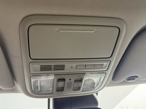 Used 2015 Honda Odyssey EX-L image 35