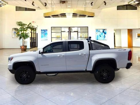Used 2021 Chevrolet Colorado ZR2 w/ ZR2 Dusk Special Edition AWD/4WD image 8