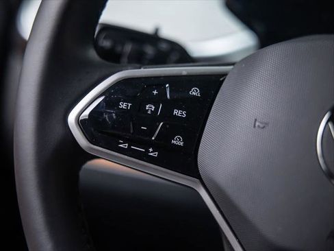 New 2025 Volkswagen ID. Buzz Pro S image 20