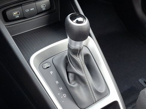 New 2026 Hyundai Venue SE image 16