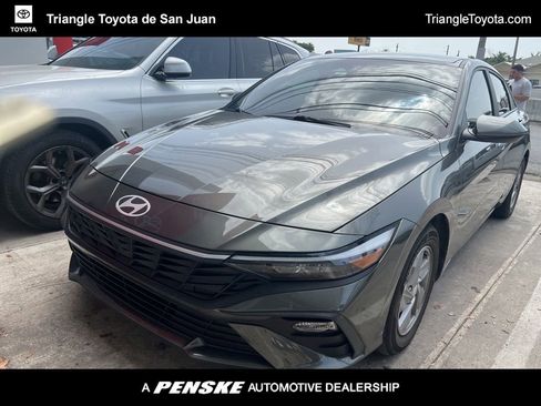 Used 2024 Hyundai Elantra SE FWD image 1