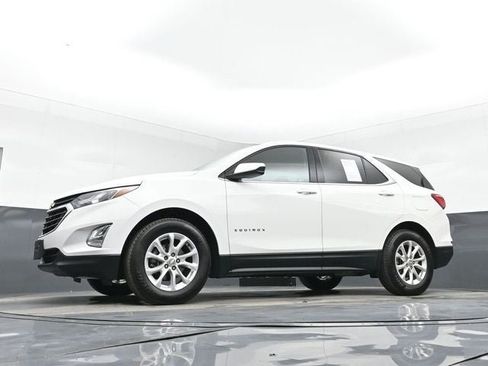 Used 2018 Chevrolet Equinox LT FWD image 45