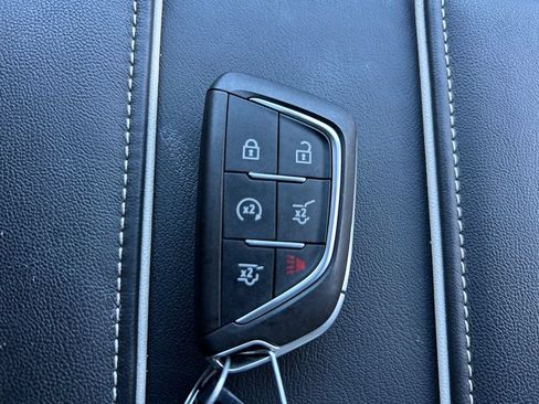 Used 2025 Cadillac Escalade Sport Platinum w/ LPO, Floor Liner Package AWD/4WD image 43