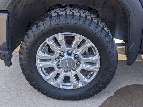 Used 2022 GMC Sierra 2500 Denali image 21