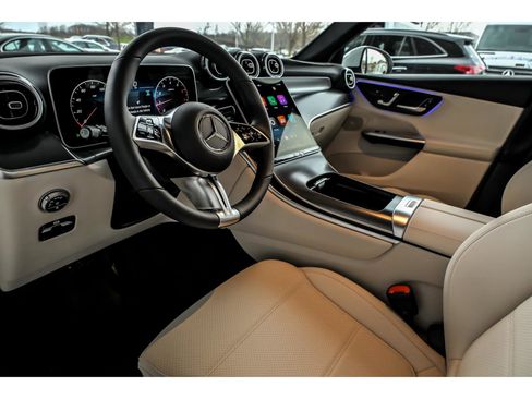 New 2026 Mercedes-Benz GLC 300 4MATIC image 6