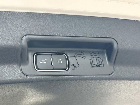 New 2026 Ford Explorer Active w/ Active Comfort Package image 22