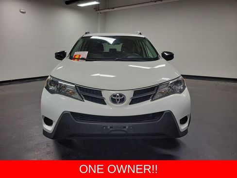 Used 2015 Toyota RAV4 LE image 2