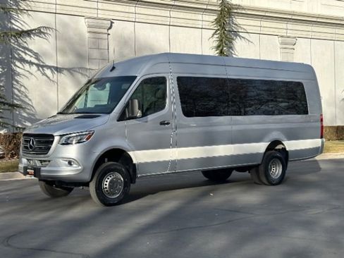 Used 2023 Mercedes-Benz Sprinter 3500 w/ Parking Package image 3