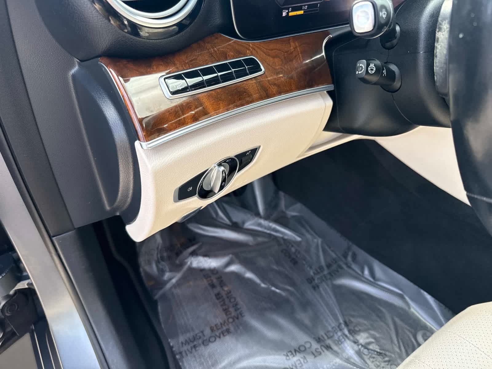 Used 2020 Mercedes-Benz E 350 4MATIC Sedan image 21