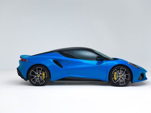 Used 2024 Lotus Emira First Edition RWD image 2