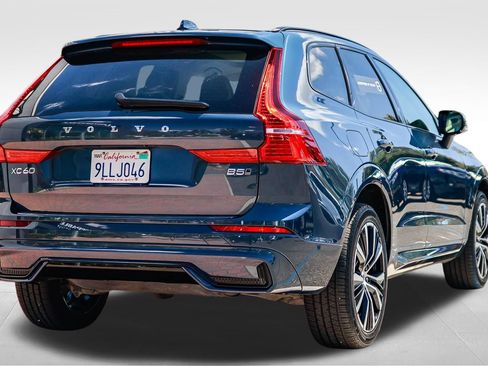 Used 2024 Volvo XC60 B5 Plus w/ Protection Package Premier image 8