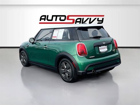 Used 2023 MINI Cooper 2-Door Hardtop image 5