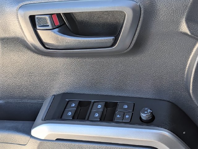Certified 2022 Toyota Tacoma SR5 RWD image 22