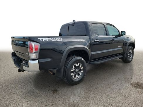 Used 2021 Toyota Tacoma 4x4 Double Cab image 4