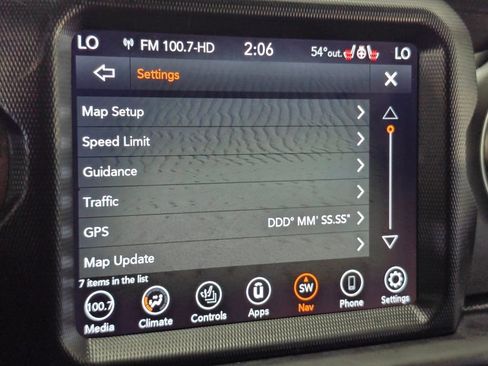 Used 2019 Jeep Wrangler Unlimited Sahara image 35