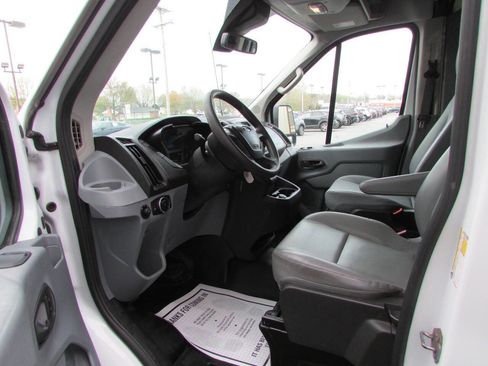 Used 2017 Ford Transit 350 148 Medium Roof image 8