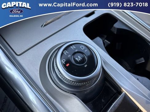 Used 2021 Ford Explorer XLT w/ Equipment Group 202A RWD image 30