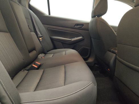 Used 2025 Nissan Altima 2.5 SV FWD image 19