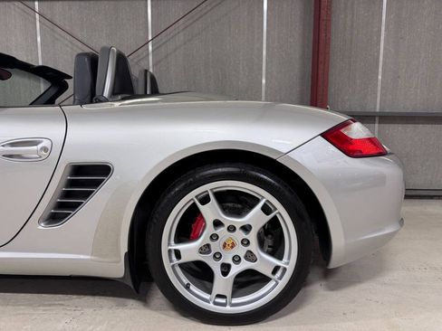 Used 2006 Porsche Boxster S RWD image 12