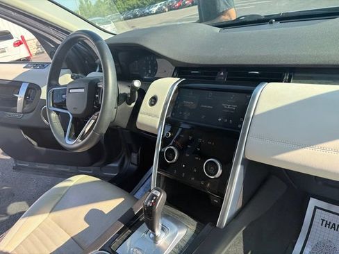 Used 2023 Land Rover Discovery Sport SE AWD/4WD image 28
