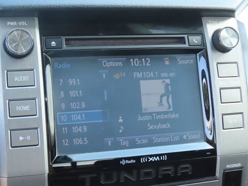 Used 2014 Toyota Tundra SR5 w/ SR5 Upgrade Package RWD image 29
