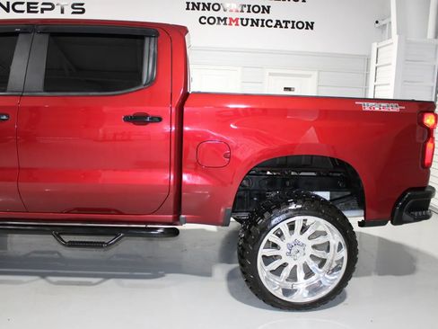 Used 2020 Chevrolet Silverado 1500 LT Trail Boss image 6