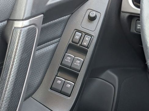 Used 2017 Subaru Forester 2.5i Touring image 25