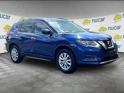 Used 2017 Nissan Rogue SV