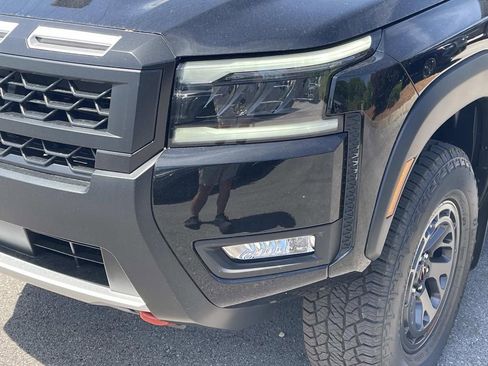 New 2026 Nissan Frontier PRO-4X w/ Tow Package AWD/4WD image 9
