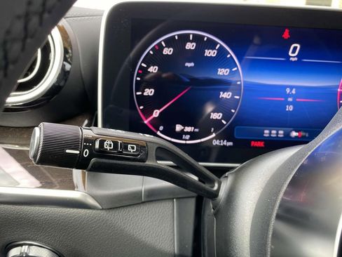 Certified 2025 Mercedes-Benz GLC 300 4MATIC image 30