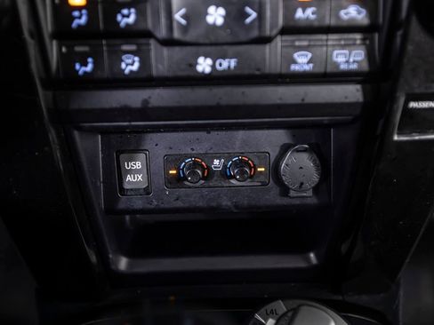 Used 2019 Toyota 4Runner Limited AWD/4WD image 34