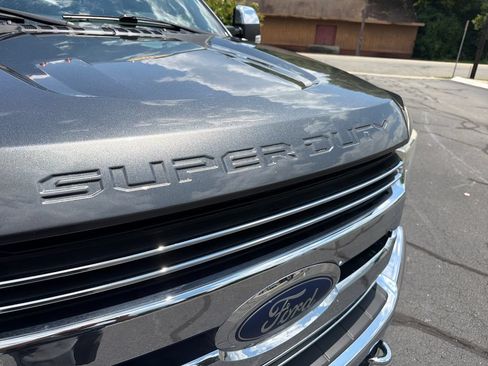 Used 2017 Ford F350 Lariat w/ Chrome Package AWD/4WD image 24