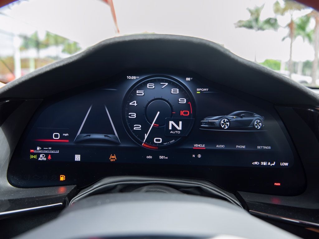 Certified 2025 Ferrari 12Cilindri RWD image 14
