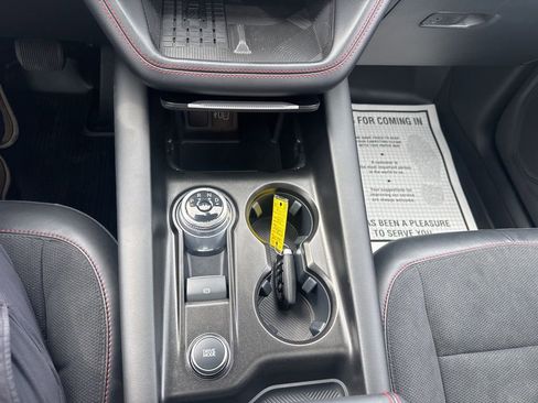 Used 2025 Ford Explorer ST image 17