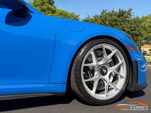 Used 2025 Porsche 911 GT3 RWD image 66