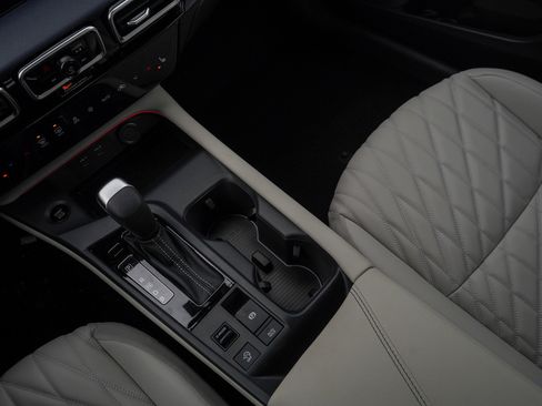 New 2026 Nissan Sentra SL w/ Floor Mat Package FWD image 23