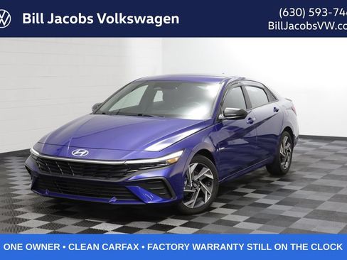 Used 2025 Hyundai Elantra Sport FWD image 1