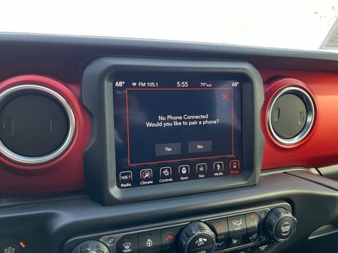 Used 2019 Jeep Wrangler Unlimited Rubicon AWD/4WD image 25