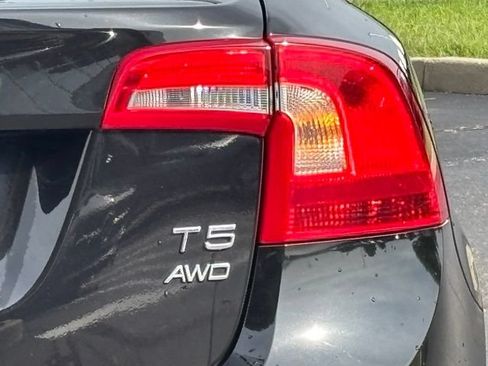 Used 2017 Volvo S60 T5 Dynamic w/ Vision Package AWD/4WD image 12