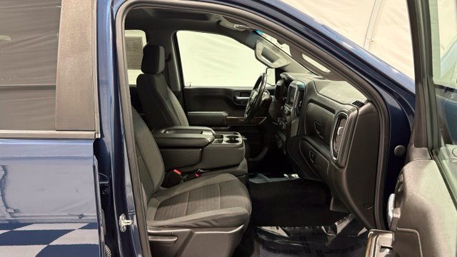 Used 2020 Chevrolet Silverado 1500 LT w/ True North Edition AWD/4WD image 17