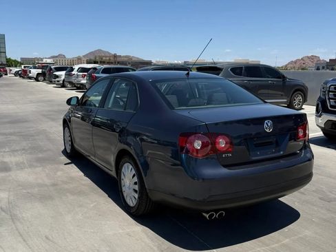 Used 2009 Volkswagen Jetta S FWD image 6
