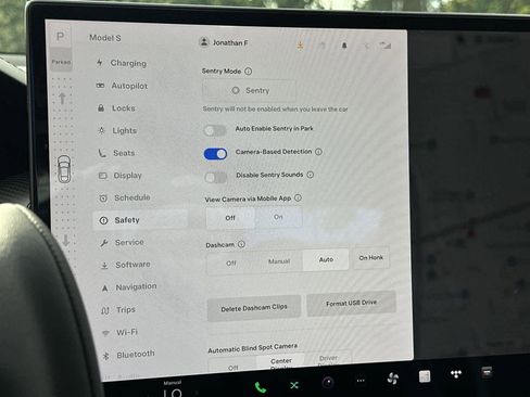 Used 2023 Tesla Model S Plaid image 31