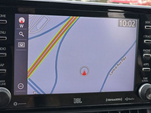 Used 2020 Toyota RAV4 Limited image 18