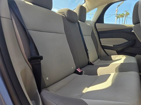 Used 2014 Ford Focus SE image 18