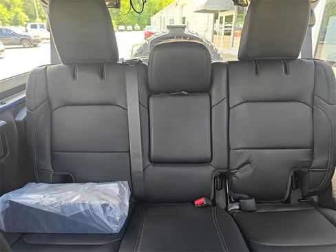 New 2025 Jeep Wrangler Unlimited Rubicon 392 image 23