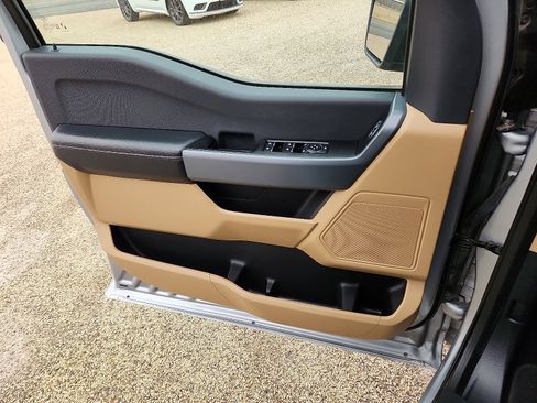 Used 2023 Ford F150 XLT image 13