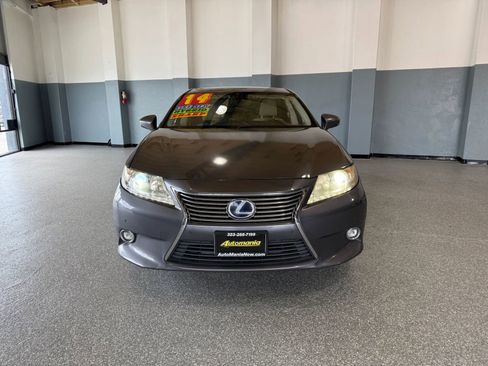 Used 2014 Lexus ES 300h image 2
