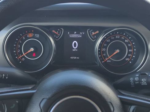 Used 2023 Jeep Wrangler Unlimited Sport AWD/4WD image 16
