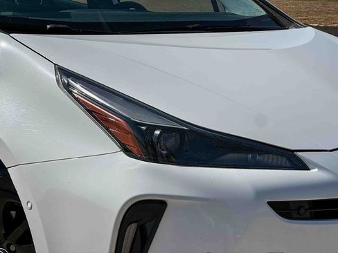 Used 2022 Toyota Prius AWD image 10
