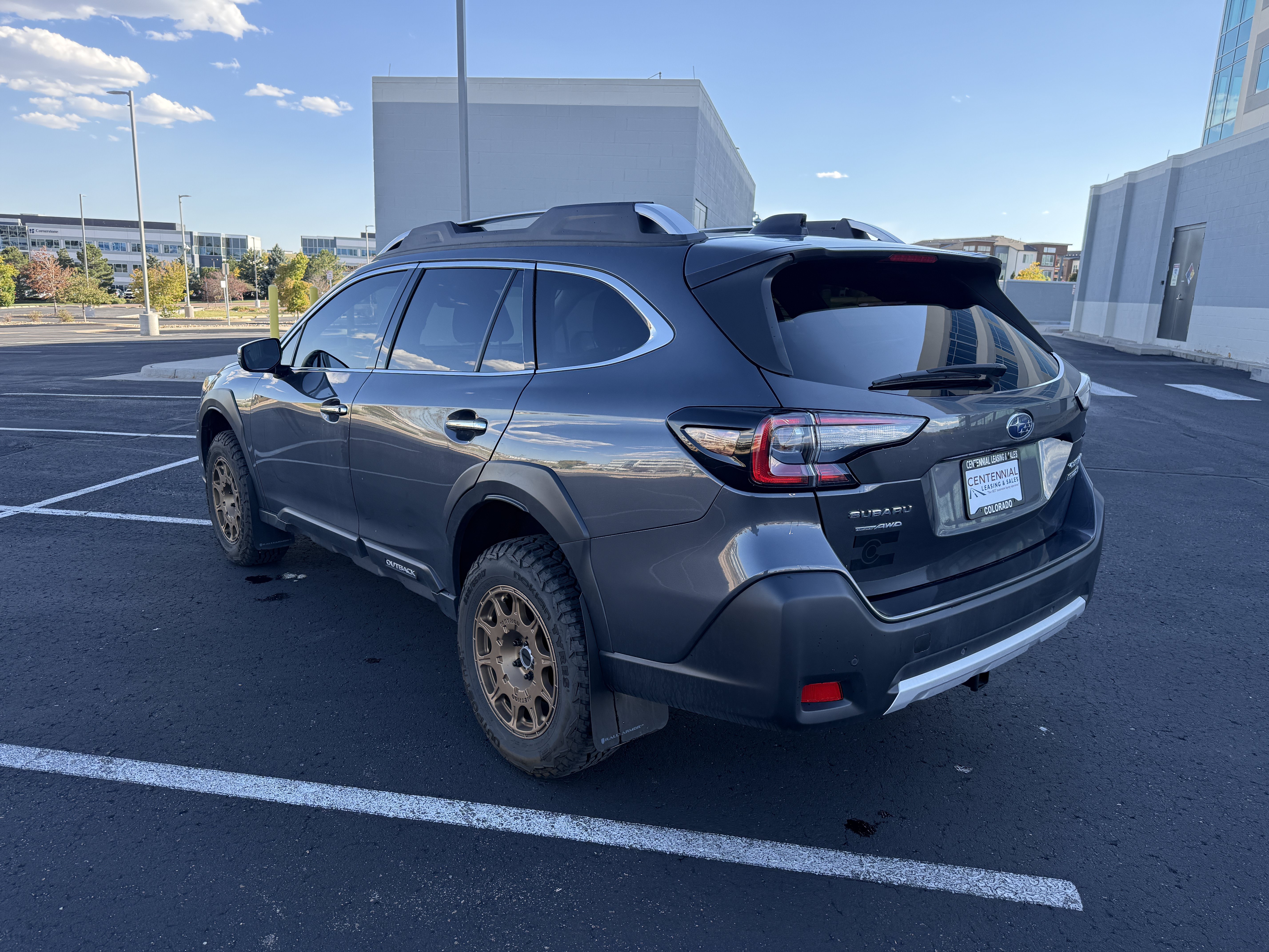 Used 2023 Subaru Outback Touring XT AWD/4WD image 5